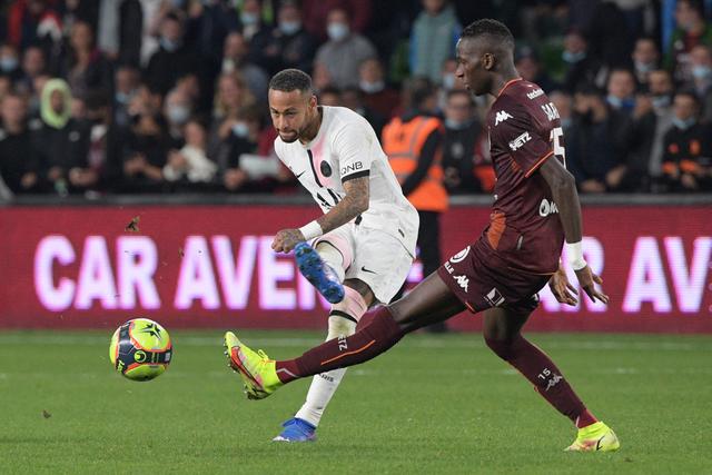 江苏肯帝亚上调19岁小将 国内球员注册达16人